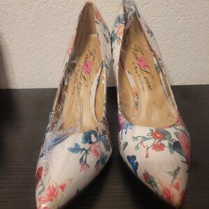 Penny Loves Kenny Floral Stiletto with Pointed Heel